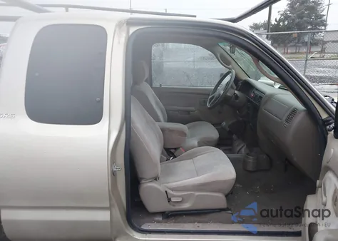 2003 Toyota Tacoma z USA, uszkodzony, nr VIN 5TEVL52N53Z195651